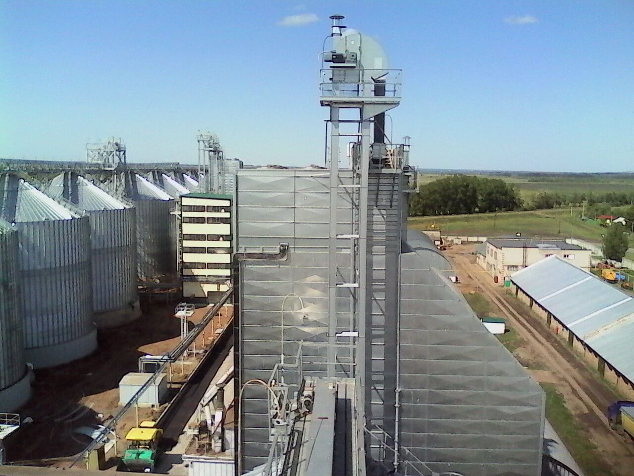 Оснащение производственных помещений и территории завода громкоговорящей связью на ОАО «Чишминское» зернохранилище